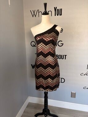 Chelsea & Violet Grunge & Glory Chevron Sequin One Shoulder Cocktail Dress SizeS
